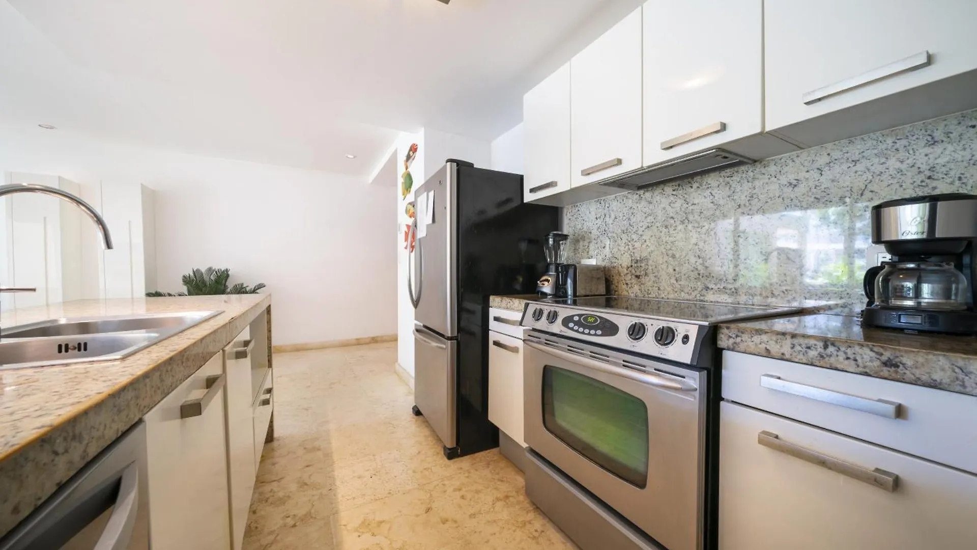 פלאייה דל כרמן Infinity Pool And Private Beach Club - Luxury Complex The Elements Condos - Gh8 0*, פלאייה דל כרמן מקסיקו
